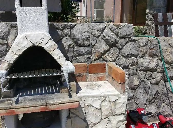 Manuela アパート